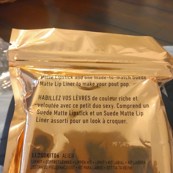 NYX Love Last Disco Lip kit. - Picture 2 of 2